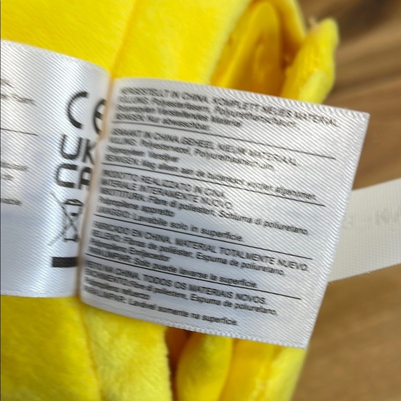 Light up and talk Stuffed Pikachu Toy - Picture 10 of 11